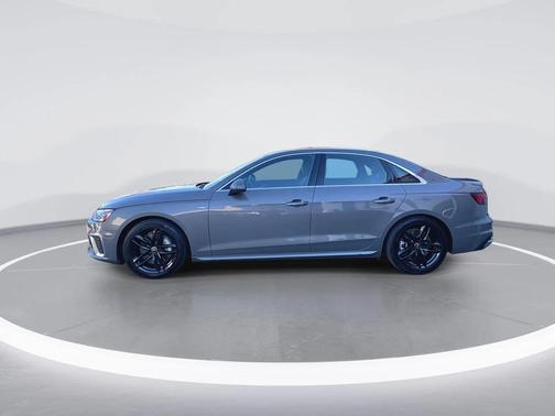 2024 Audi A4 45 S line Premium Plus