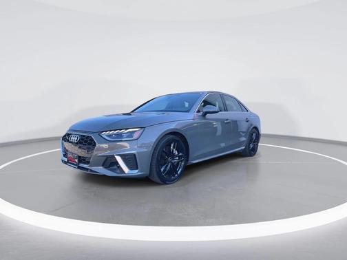 2024 Audi A4 45 S line Premium Plus