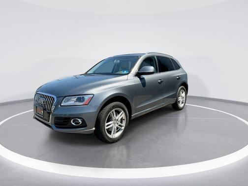 Gray 2017 Audi Q5 2.0T Premium Plus