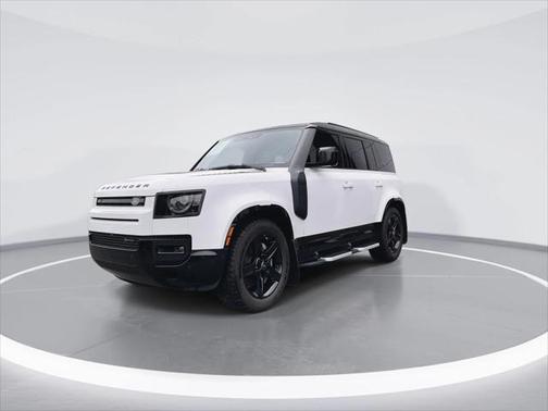 2023 Land Rover Defender 110 X-Dynamic SE
