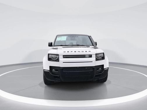 2023 Land Rover Defender 110 X-Dynamic SE