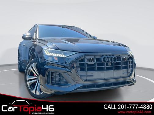 Black 2019 Audi Q8 3.0T Premium