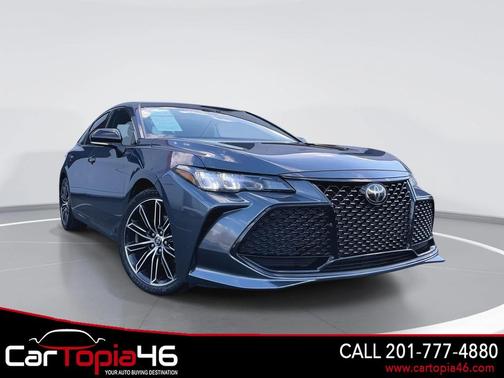 2019 Toyota Avalon XSE