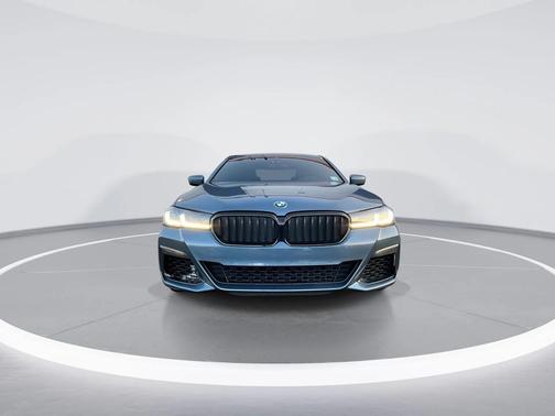 2023 BMW 540 i xDrive