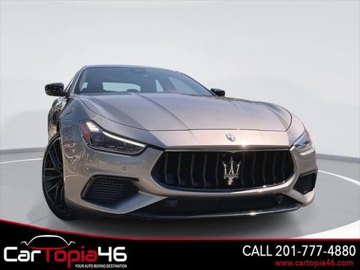 2022 Maserati Ghibli Modena Q4