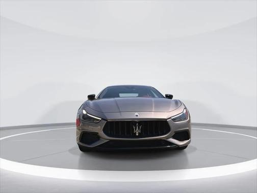 2022 Maserati Ghibli Modena Q4