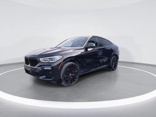 2021 BMW X6 M50i