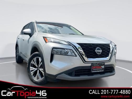 Brilliant Silver Metallic 2023 Nissan Rogue SV