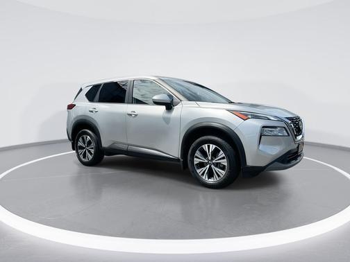 Brilliant Silver Metallic 2023 Nissan Rogue SV