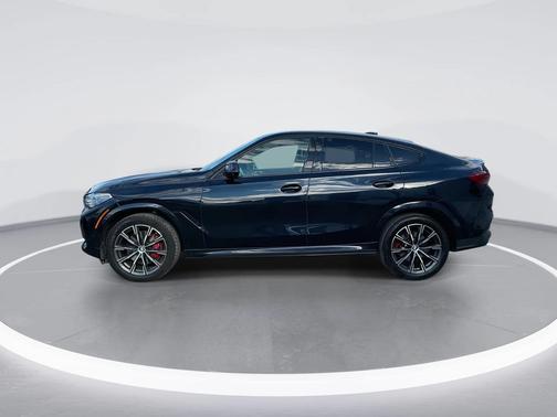 2022 BMW X6 xDrive40i