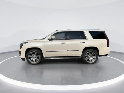 White Diamond Tricoat 2015 Cadillac Escalade Luxury