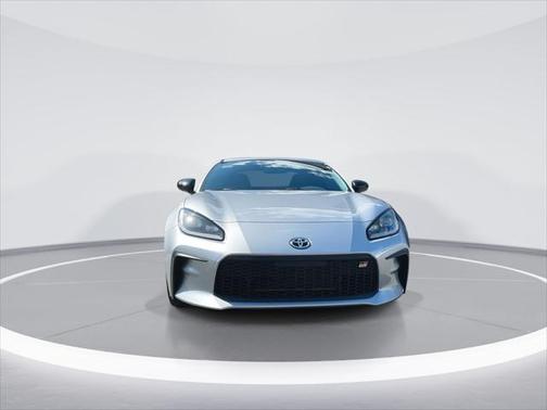 2024 Toyota GR86 Premium