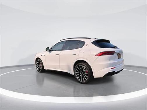 2023 Maserati Grecale Modena