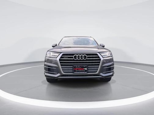 2019 Audi Q7 45 Premium