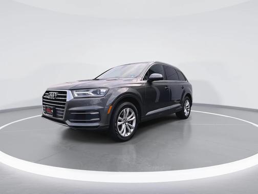 2019 Audi Q7 45 Premium
