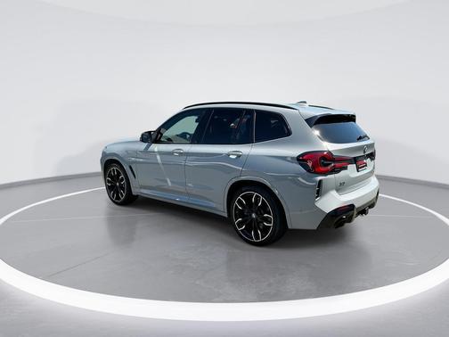 Gray 2022 BMW X3 M40i