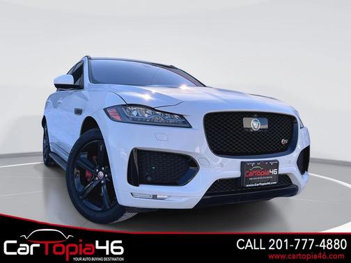 2018 Jaguar F-PACE S