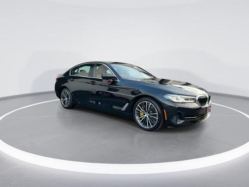 Black Sapphire Metallic 2023 BMW 540 i xDrive