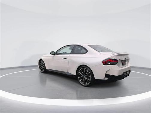 2023 BMW 230 i xDrive