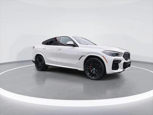 2022 BMW X6 xDrive40i