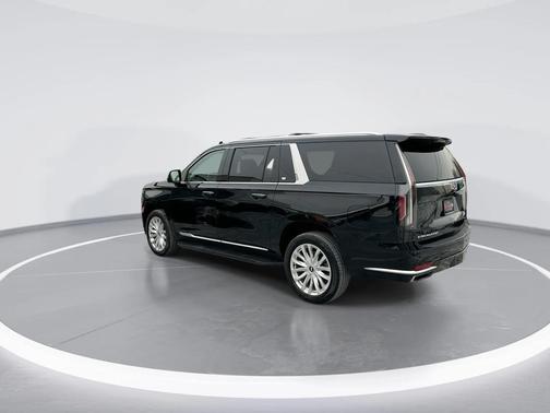 2022 Cadillac Escalade ESV Luxury