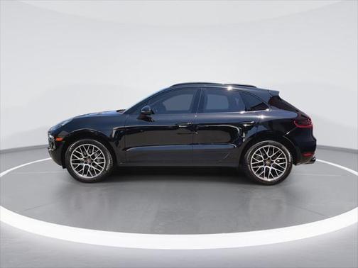 2018 Porsche Macan Base
