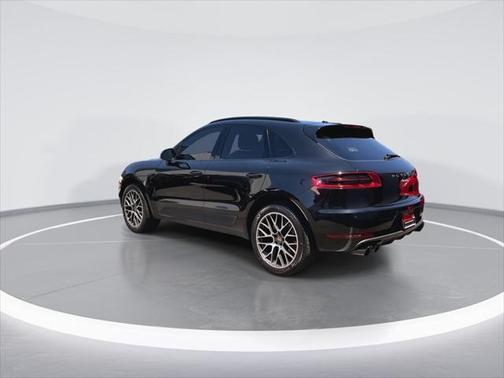 2018 Porsche Macan Base