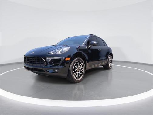 2018 Porsche Macan Base