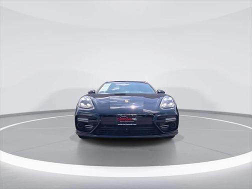 2018 Porsche Panamera Turbo Executive