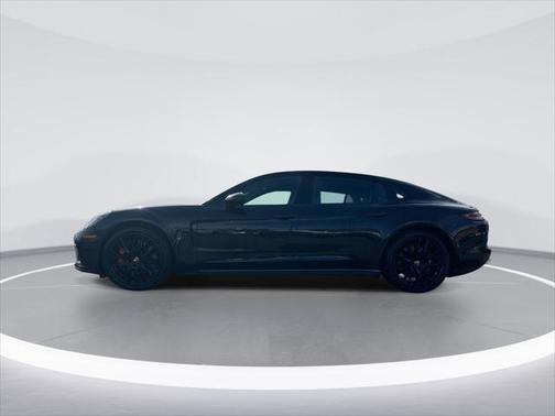 2018 Porsche Panamera Turbo Executive