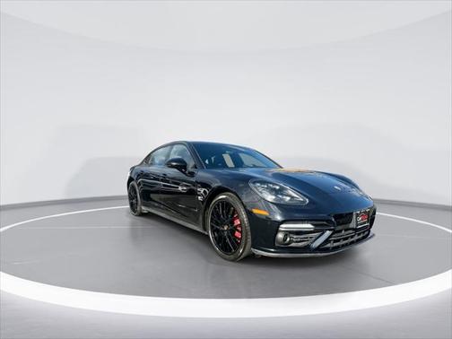 2018 Porsche Panamera Turbo Executive