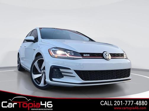 2018 Volkswagen Golf GTI 2.0T S 4-Door