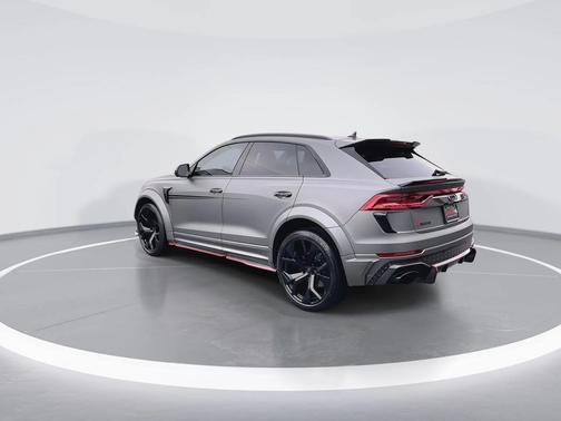 2023 Audi RS Q8 4.0T