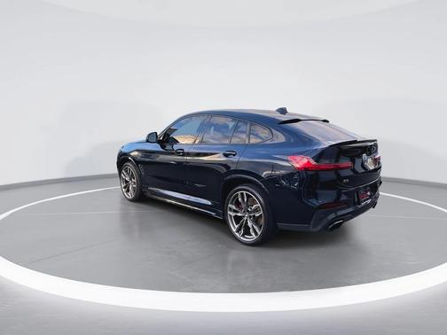 2021 BMW X4 M40i