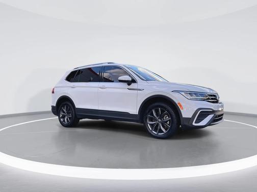 2022 Volkswagen Tiguan 2.0T SE 4MOTION
