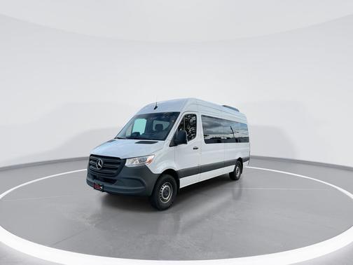 Arctic White 2025 Mercedes-Benz Sprinter 2500 High Roof