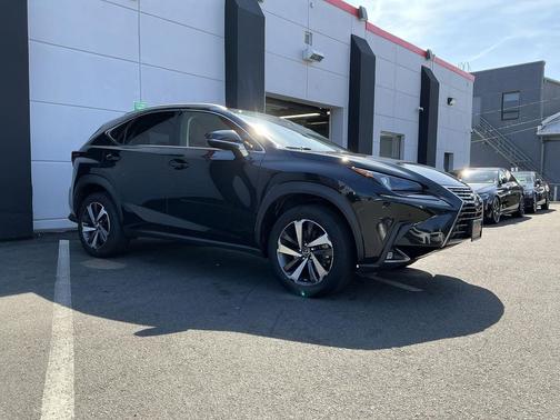 Caviar 2021 Lexus NX 300 Base