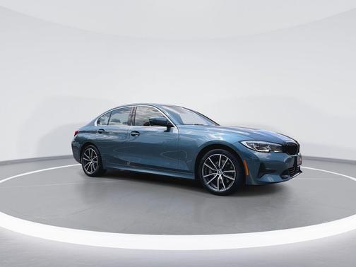 2021 BMW 330 xDrive