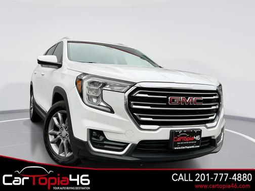 Summit White 2023 GMC Terrain SLT