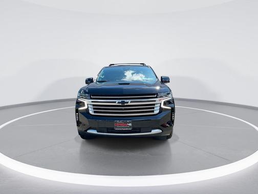 Black 2023 Chevrolet Suburban 4WD High Country