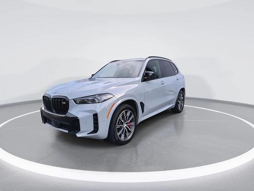 2024 BMW X5 M60i