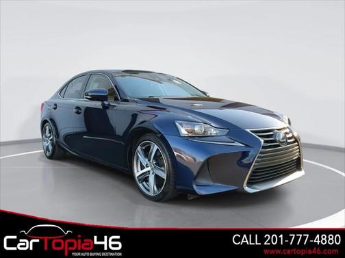 2018 Lexus IS 300 Base
