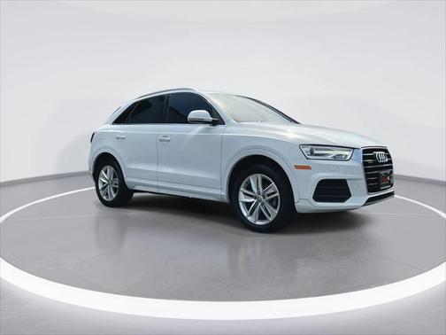 2016 Audi Q3 2.0T Premium Plus