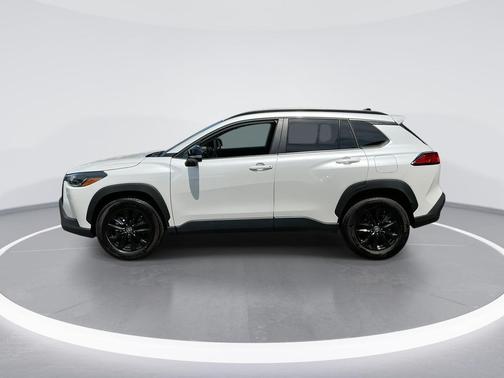 Wind Chill Pearl 2025 Toyota Corolla Cross LE