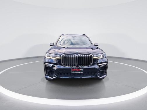 2020 BMW X7 M50i