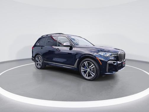 2020 BMW X7 M50i