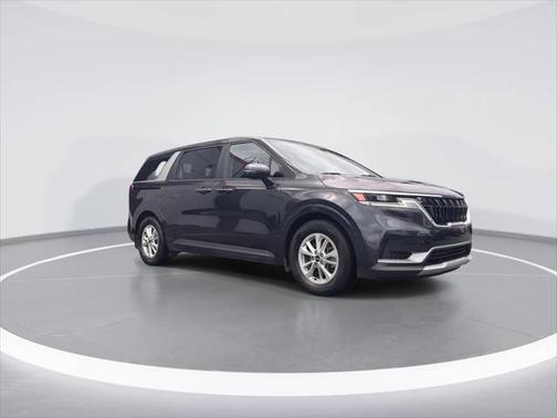 2022 Kia Carnival LX