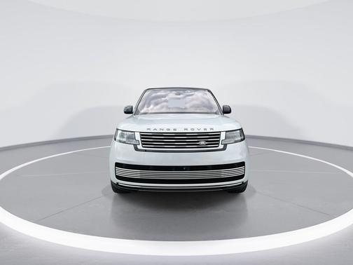 White 2023 Land Rover Range Rover SV