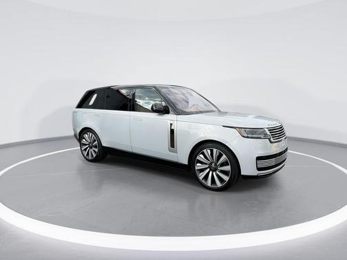 White 2023 Land Rover Range Rover SV