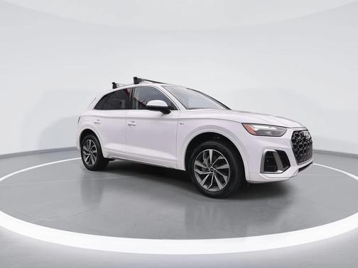 2024 Audi Q5 45 S line Premium Plus